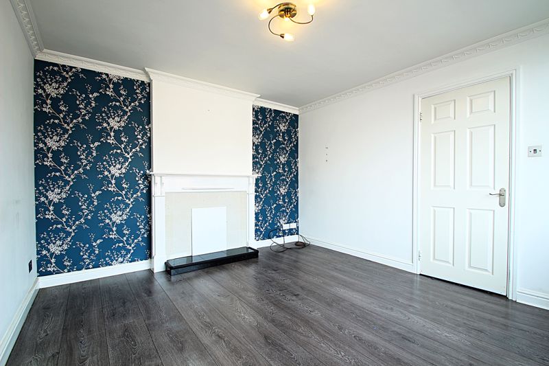 Lounge- click for photo gallery
